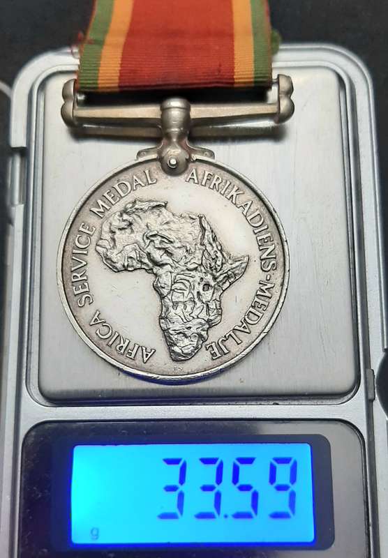 **WW2: UDF .925 Silver Africa Service Medal w/ Ribbon ( Att. Female).**