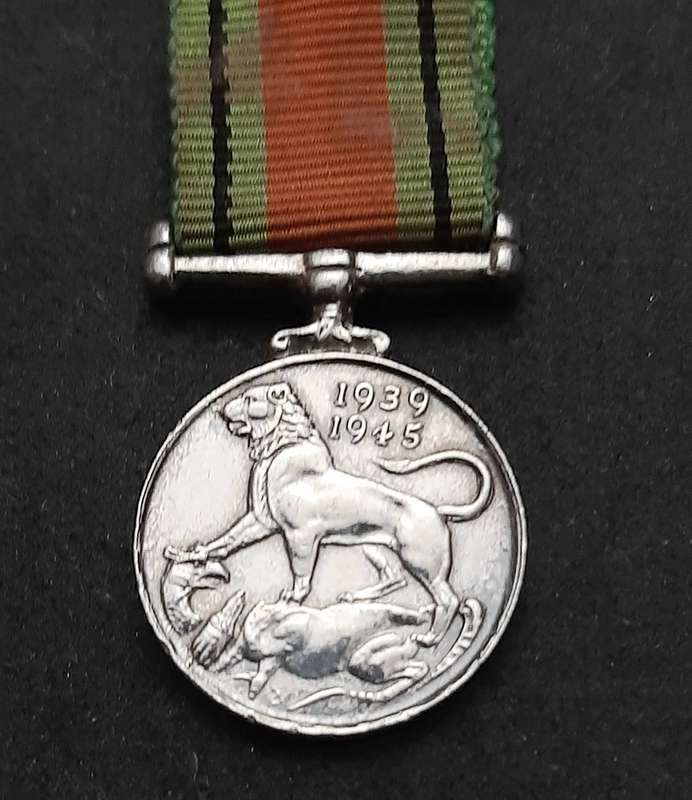 **WW2: .925 Silver Miniature British War Medal w/ Ribbon #1  **
