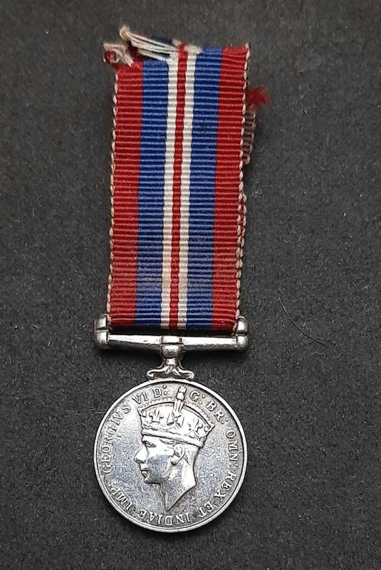**WW2: .925 Silver Miniature British War Medal w/ Ribbon.**