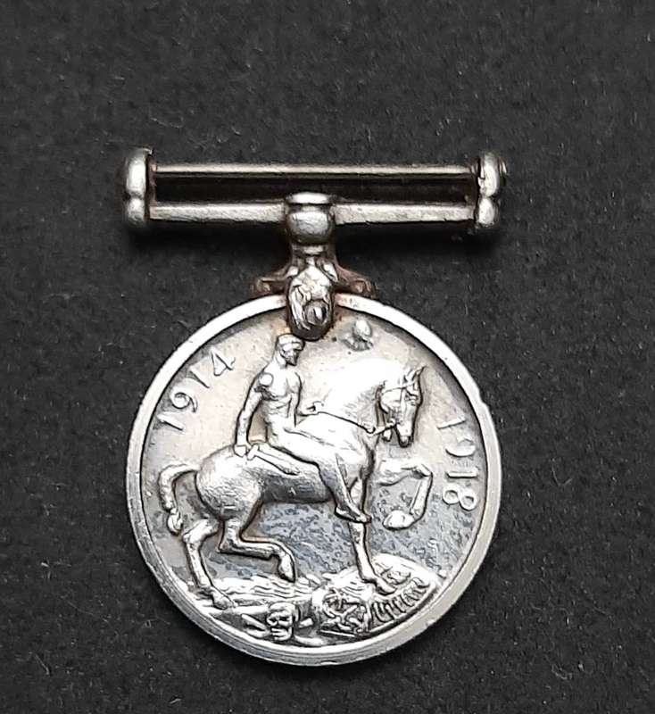 **WW1: .925 Silver Miniature British War Medal N/R (4,5g)**