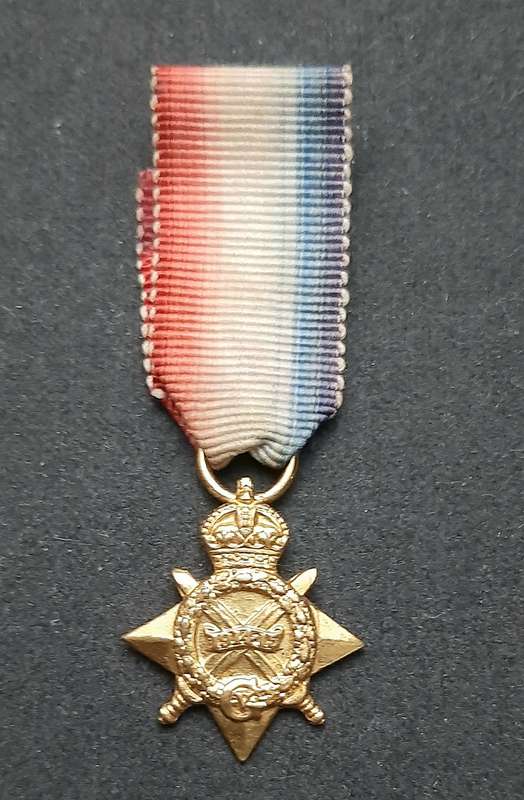 **WW1 UDF: 1914-15 Star Miniature Medal w/ Silk Ribbon.**