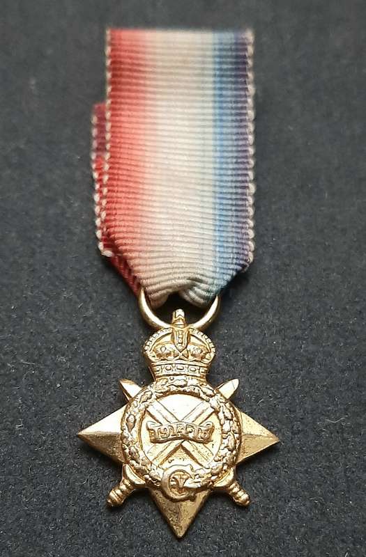 **WW1 UDF: 1914-15 Star Miniature Medal w/ Silk Ribbon.**