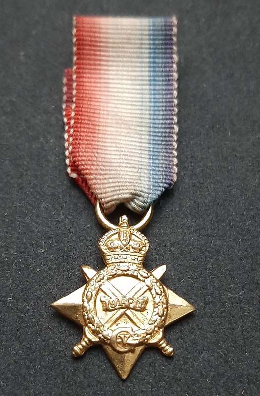 **WW1 UDF: 1914-15 Star Miniature Medal w/ Silk Ribbon.**