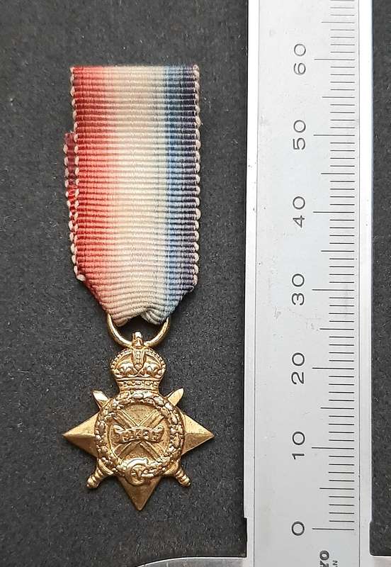 **WW1 UDF: 1914-15 Star Miniature Medal w/ Silk Ribbon.**