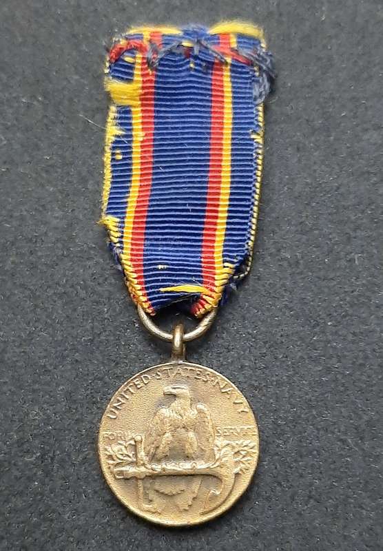 **RARE: U.S. Navy Yangtze Service Miniature Medal w/ Silk Ribbon. **