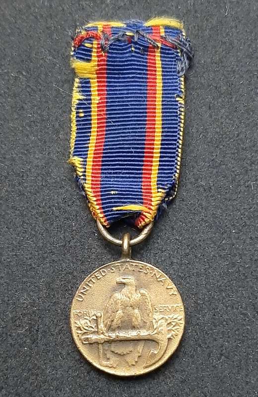 **RARE: U.S. Navy Yangtze Service Miniature Medal w/ Silk Ribbon. **
