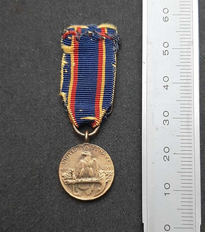 **RARE: U.S. Navy Yangtze Service Miniature Medal w/ Silk Ribbon. **