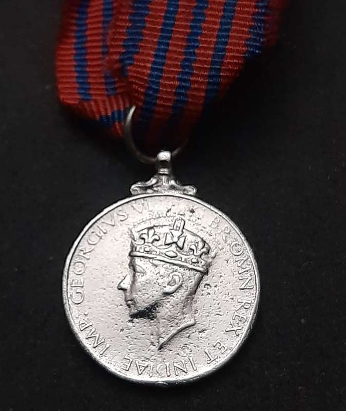 ** WW2 British: Repro. The George Miniature Medal w/ Ribbon. **