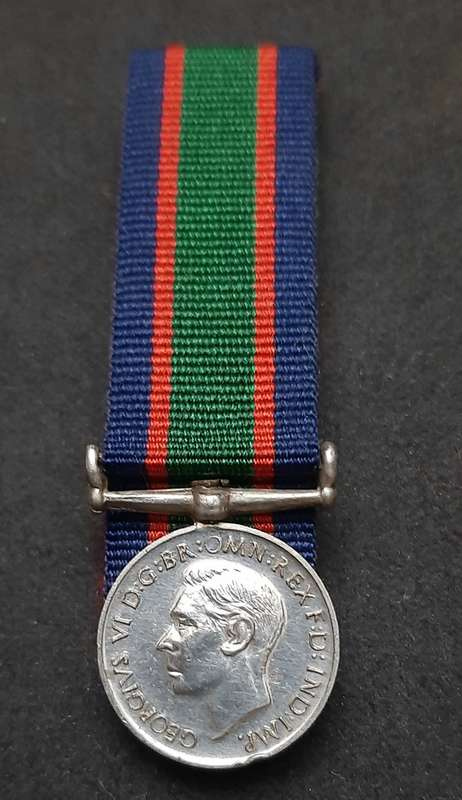 ** WW2: Royal Navy .925 Silver Vol. Reserve L/Service & Conduct Miniature Medal. **