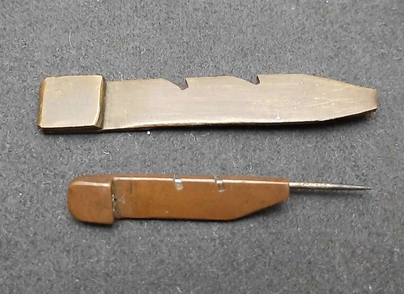 **WW1 : UDF Artillery Shell Trench-Art Tie Pins x2 **