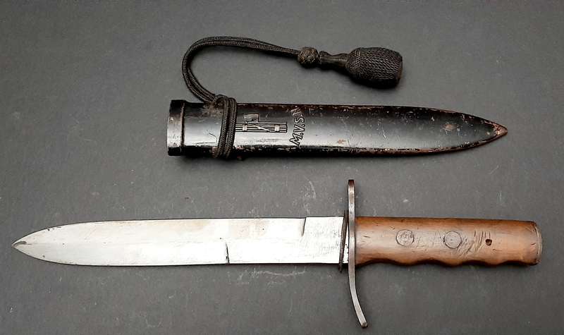 **RARE: WW2 Italian Fascist MVSN N.C.O's Dagger w/ Scabbard & Troddle. **
