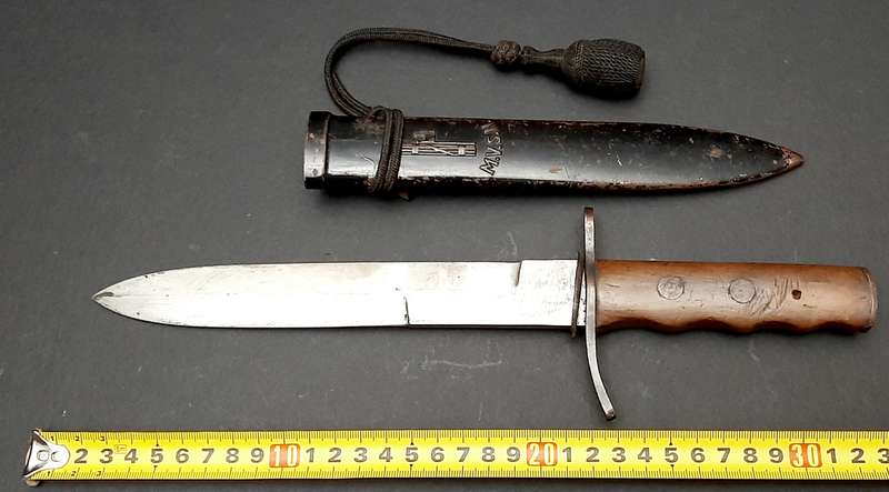 **RARE: WW2 Italian Fascist MVSN N.C.O's Dagger w/ Scabbard & Troddle. **