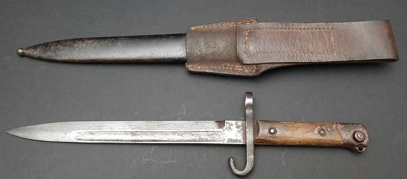 **RARE: 1886/88 Austro-Hungarian Steyr Officer's Bayonet w/ Scabbard & Frog (36cm)**