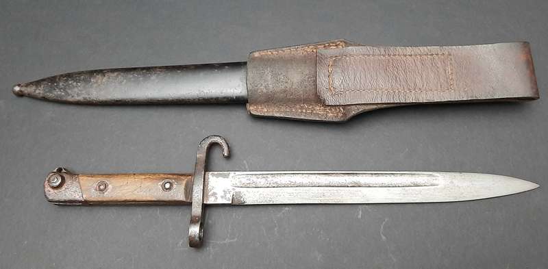 **RARE: 1886/88 Austro-Hungarian Steyr Officer's Bayonet w/ Scabbard & Frog (36cm)**