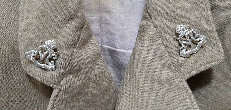 **RARE: WW2 UDF 'Royal Natal Carbineers ' Lieutenant's Service Tunic w/ Rank Insignia .**