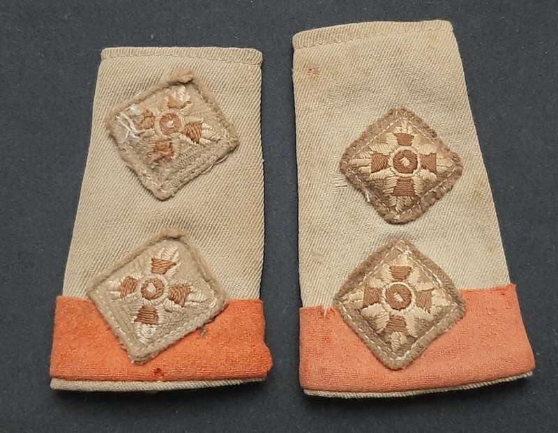 **WW2 UDF: Lieutenant Khaki Rank Slip-On Insignia w/ Volunteer Tabs x2 .**