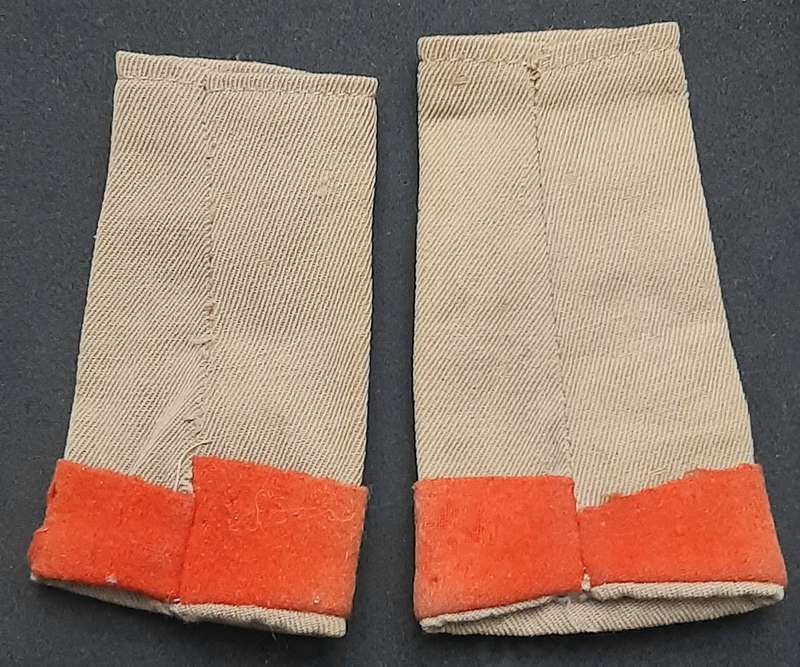 **WW2 UDF: Lieutenant Khaki Rank Slip-On Insignia w/ Volunteer Tabs x2 .**