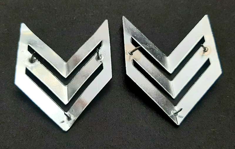 **Border War : 1980s SADF Step-Out Sergeant Metal Rank Chevron Pair ( All Pins)**