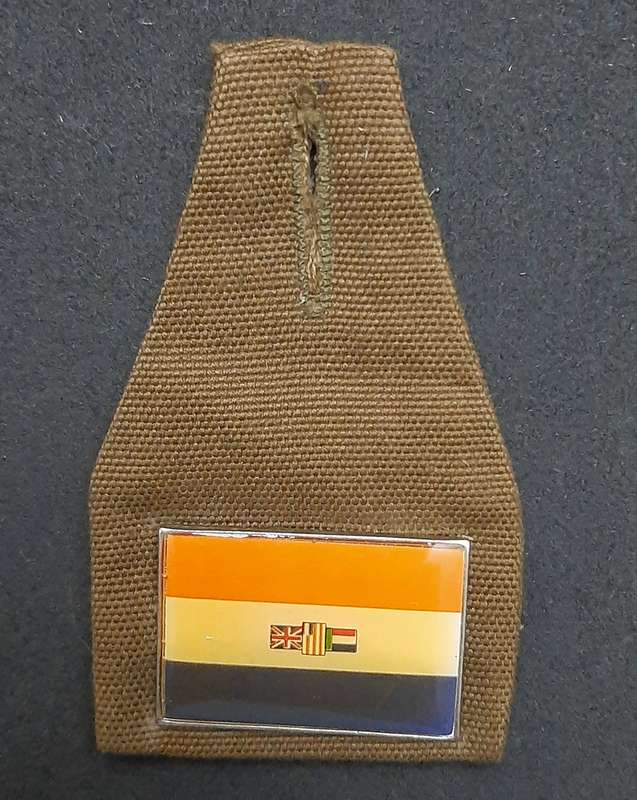 **Border War : 1980s SADF Cadet Corps Nutria & Lucite Pocket Fob Badge**
