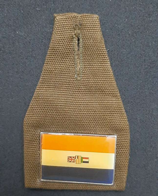 **Border War : 1980s SADF Cadet Corps Nutria & Lucite Pocket Fob Badge**