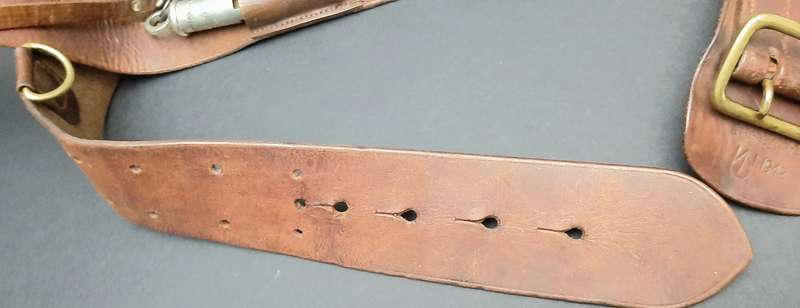 **WW2 UDF: Officer's Sam Browne Leather Belt Equipment w/ Lanyard & Whistle (36").**