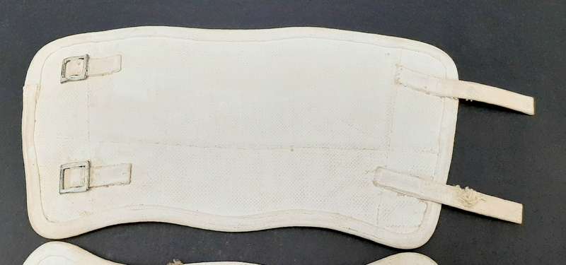 **1940s Union Defence Force: Anklet 'Puttees' w/ Buckles (Framm & Co. 1948).**