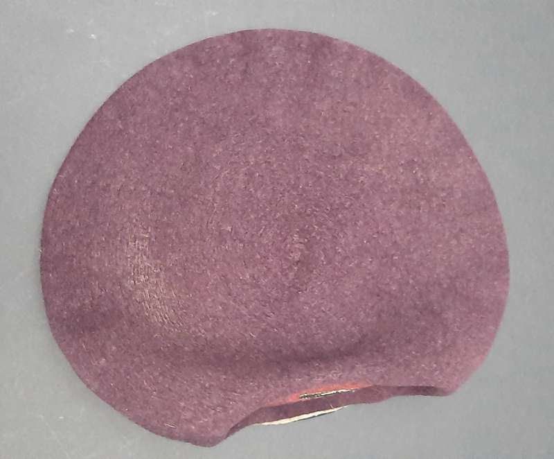 ** Early 1990s SADF: 1 Parachute Battalion Beret w/ Embroidered Unit Insignia ( 55) (USED).**