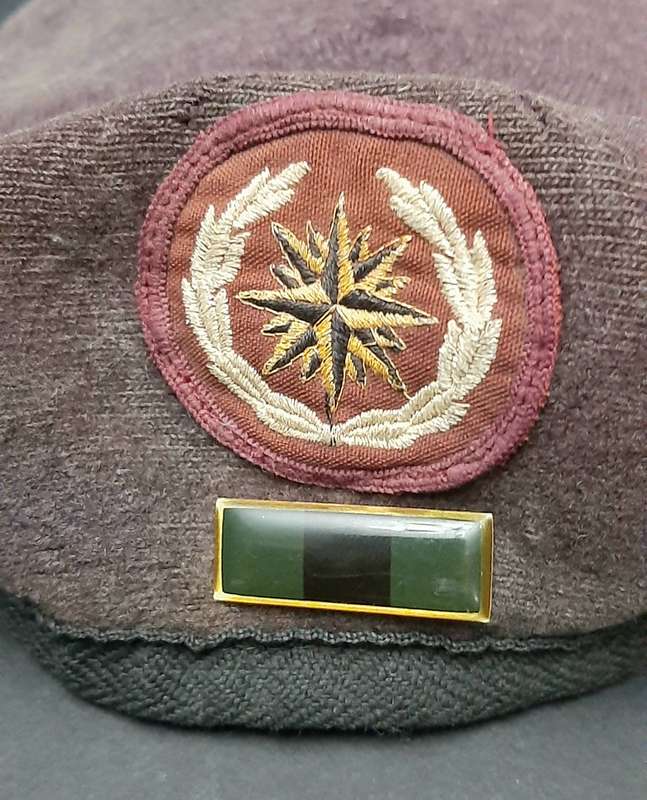 **RARE: Mid-1990s SA Reconnaissance Regiment 'Recce' Beret w/ Embroidered Badge & Infantry Balkie **