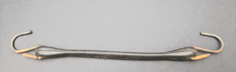 **Border War : 1970s SADF Rubber Expansion Retention Band ( Bungee Hook) **