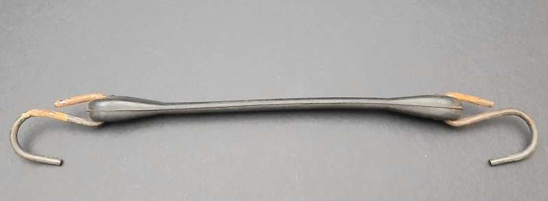 **Border War : 1970s SADF Rubber Expansion Retention Band ( Bungee Hook) **