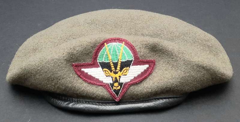 **Border War : 1980s SWATF Unissued Parachute Battalion Beret w/ Embroidered Insignia(59)**