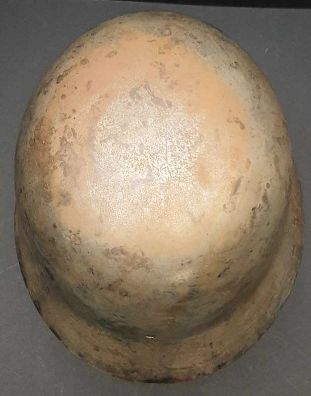 WW2 German M40 Steel Helmet Shell with Liner Band & Chin-strap (ET66)
