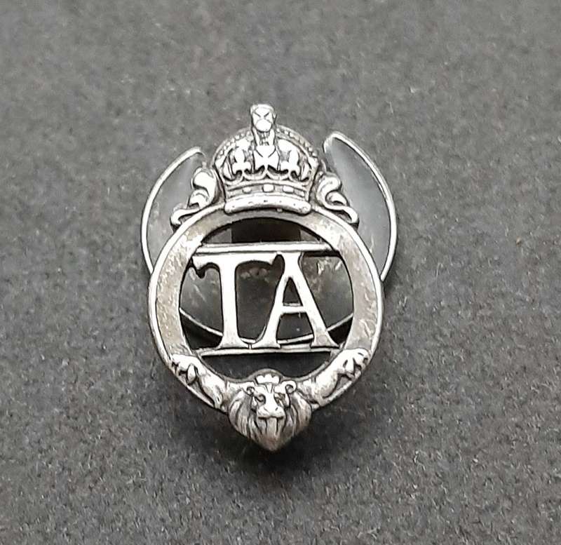 **RARE: WW2 British  .925 Silver Territorial Army Affiliation Button Badge (Numbered).**