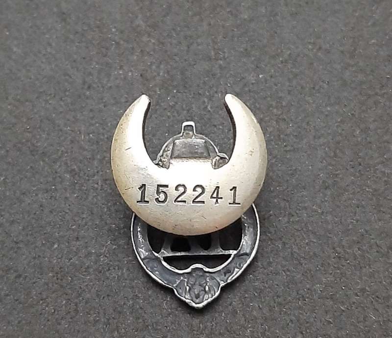 **RARE: WW2 British  .925 Silver Territorial Army Affiliation Button Badge (Numbered).**