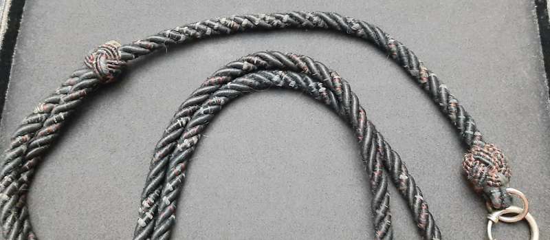 **WW2 British: King's Royal Rifle Corps R.S.M / W.O. 2 Regimental Lanyard (62cm).**