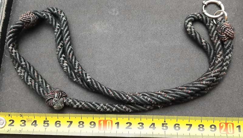 **WW2 British: King's Royal Rifle Corps R.S.M / W.O. 2 Regimental Lanyard (62cm).**