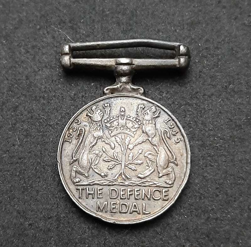 **RARE: WW2 - .925 Silver Miniature British Defence Medal (NR).**