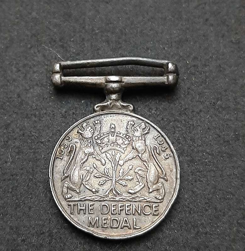**RARE: WW2 - .925 Silver Miniature British Defence Medal (NR).**