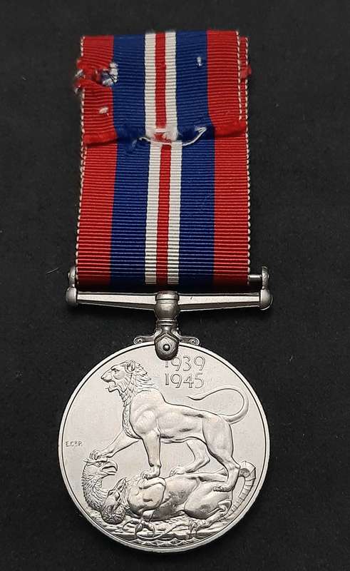 **WW2: British 1939-45 War Medal w/ Ribbon (British Issue).**