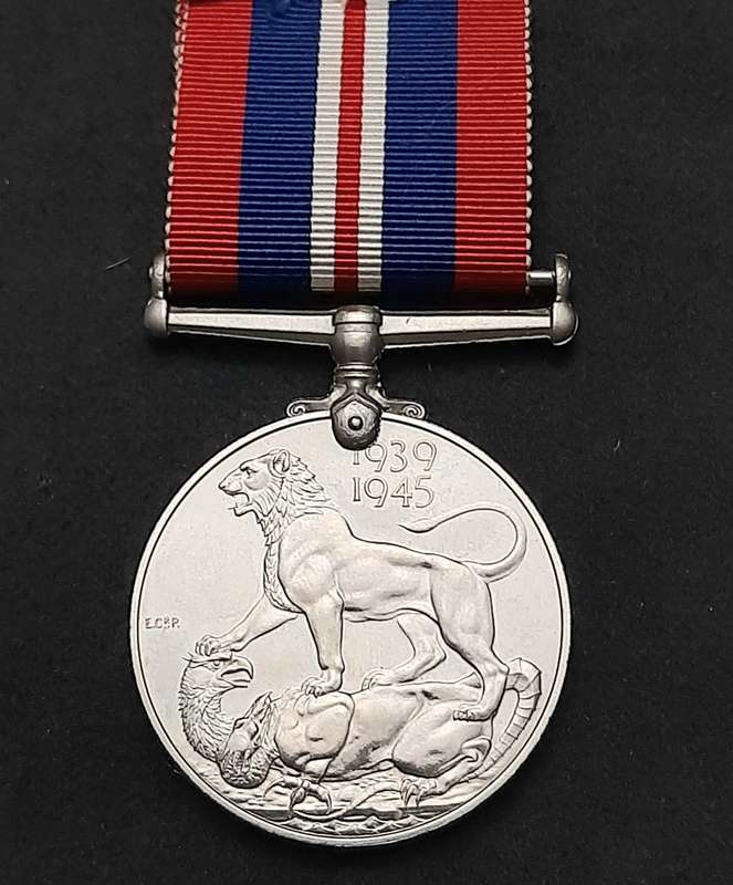 **WW2: British 1939-45 War Medal w/ Ribbon (British Issue).**