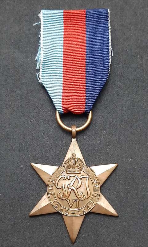 **WW2: 1939-45 Star Campaign Medal w/ Ribbon (British Issue).**