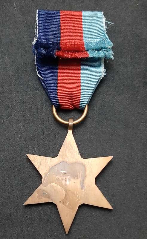 **WW2: 1939-45 Star Campaign Medal w/ Ribbon (British Issue).**