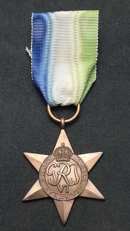 ** RARE WW2: British Atlantic Star Campaign Medal w/ Silk Ribbon (Ex-Mount).**