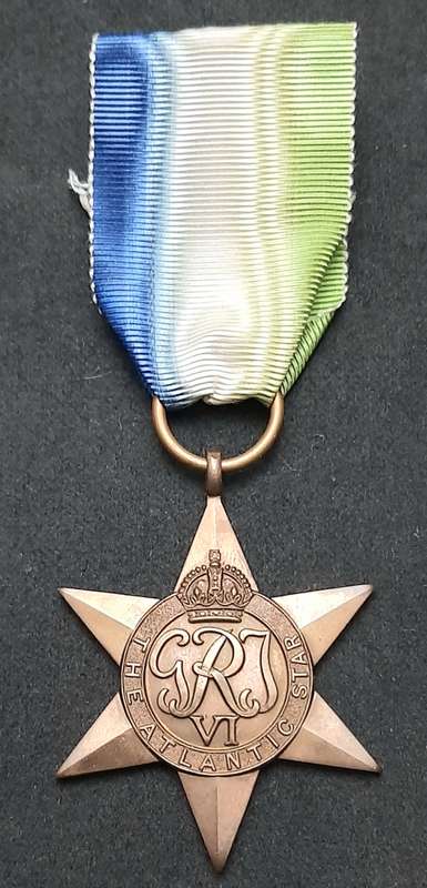 ** RARE WW2: British Atlantic Star Campaign Medal w/ Silk Ribbon (Ex-Mount).**