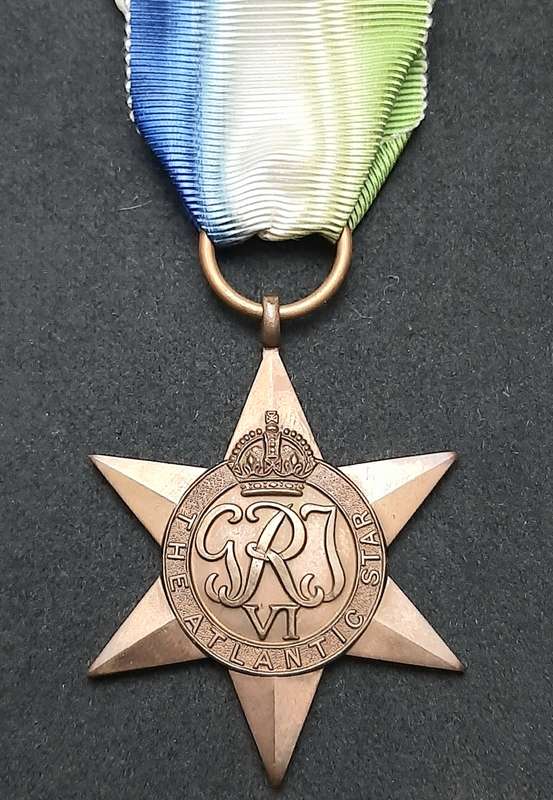 ** RARE WW2: British Atlantic Star Campaign Medal w/ Silk Ribbon (Ex-Mount).**