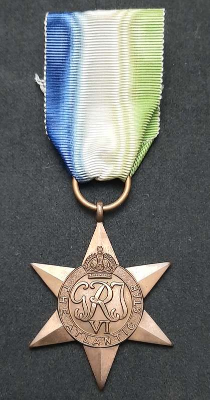 ** RARE WW2: British Atlantic Star Campaign Medal w/ Silk Ribbon (Ex-Mount).**