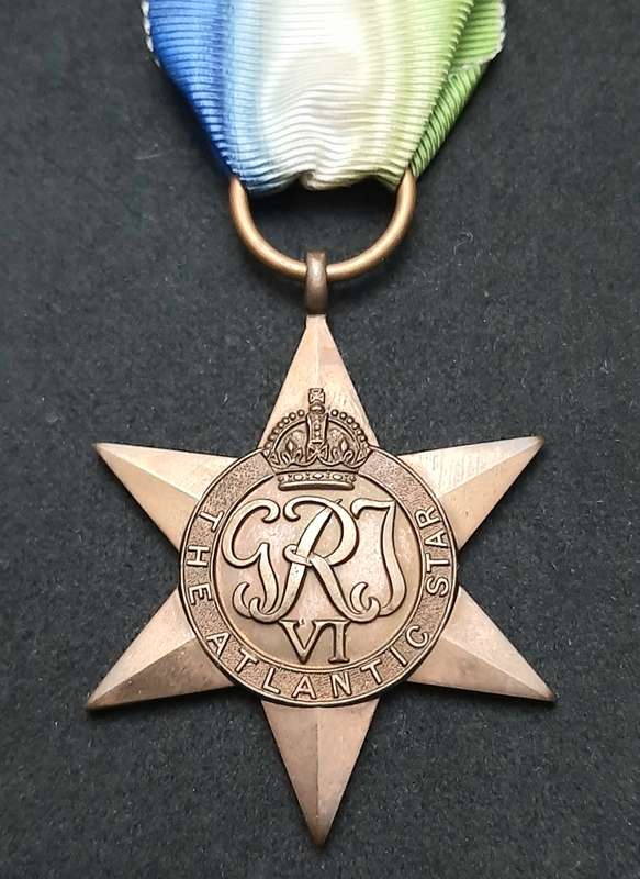 ** RARE WW2: British Atlantic Star Campaign Medal w/ Silk Ribbon (Ex-Mount).**