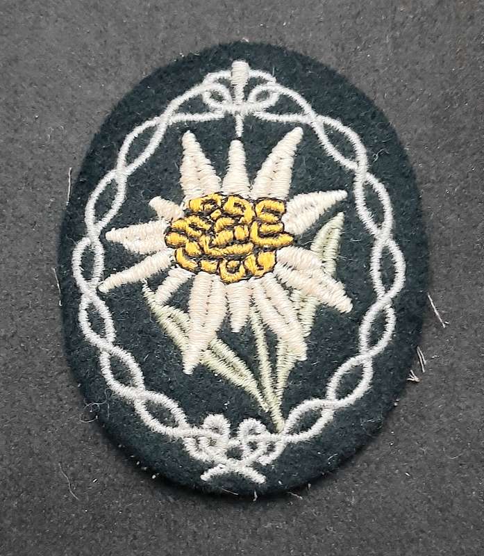 WW2 German 1930s Embroidered Gebirgsjäger 'Edelweiß' Sleeve Insignia Type I
