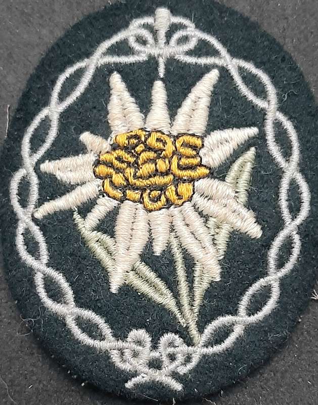 WW2 German 1930s Embroidered Gebirgsjäger 'Edelweiß' Sleeve Insignia Type I