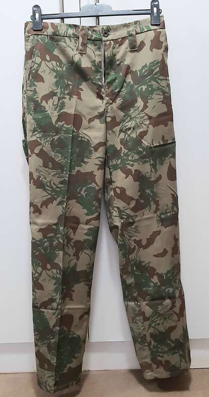 ** Early 1990s: Unissued Second Patt. Camouflage Fielddress Coverall Trousers (MEDIUM)**